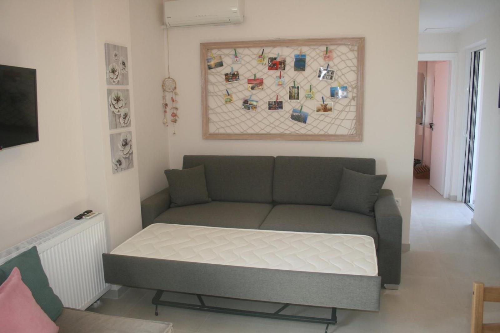 Ellie's Guesthouse, Nafplio Apartment